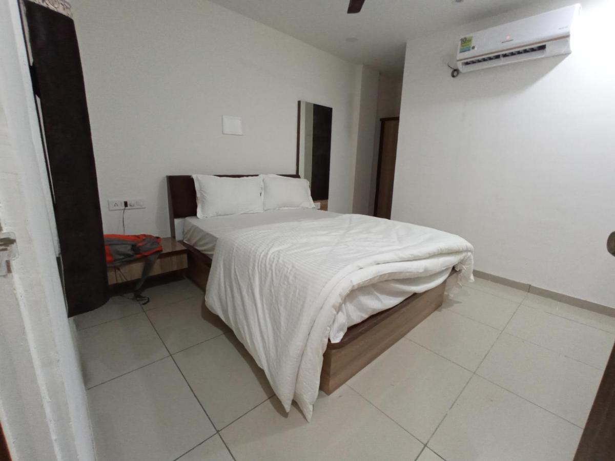 Hotel Mansarovar,Vadodara Luaran gambar