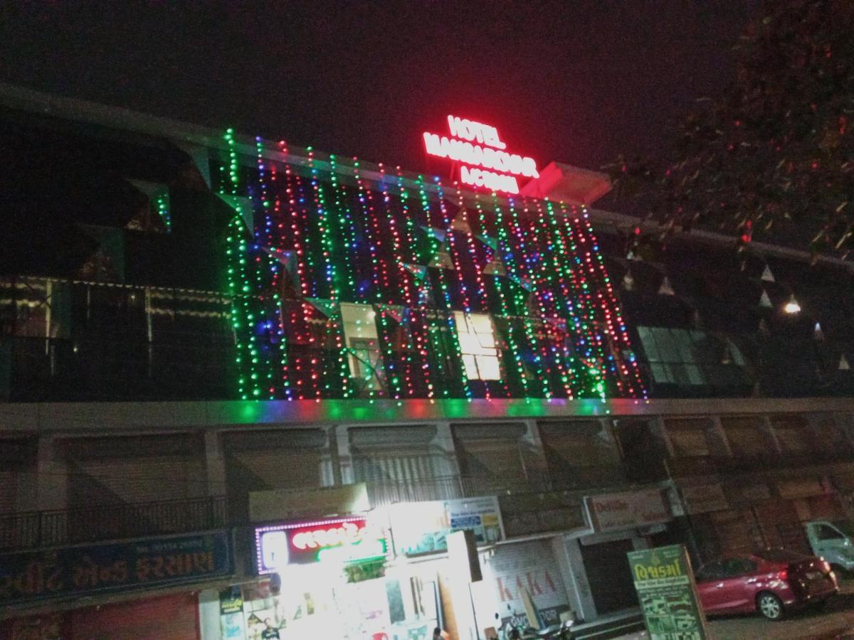 Hotel Mansarovar,Vadodara Luaran gambar