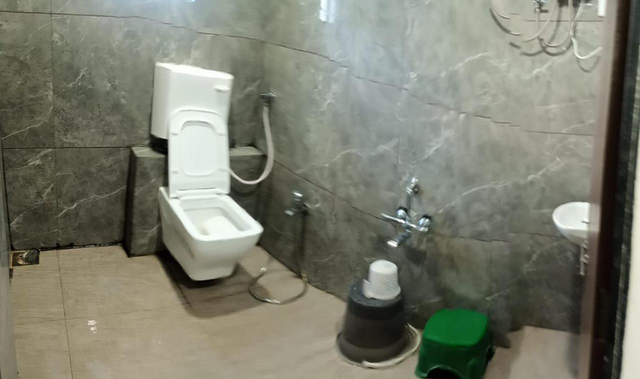 Hotel Mansarovar,Vadodara Luaran gambar