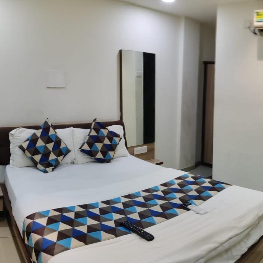 Hotel Mansarovar,Vadodara Luaran gambar